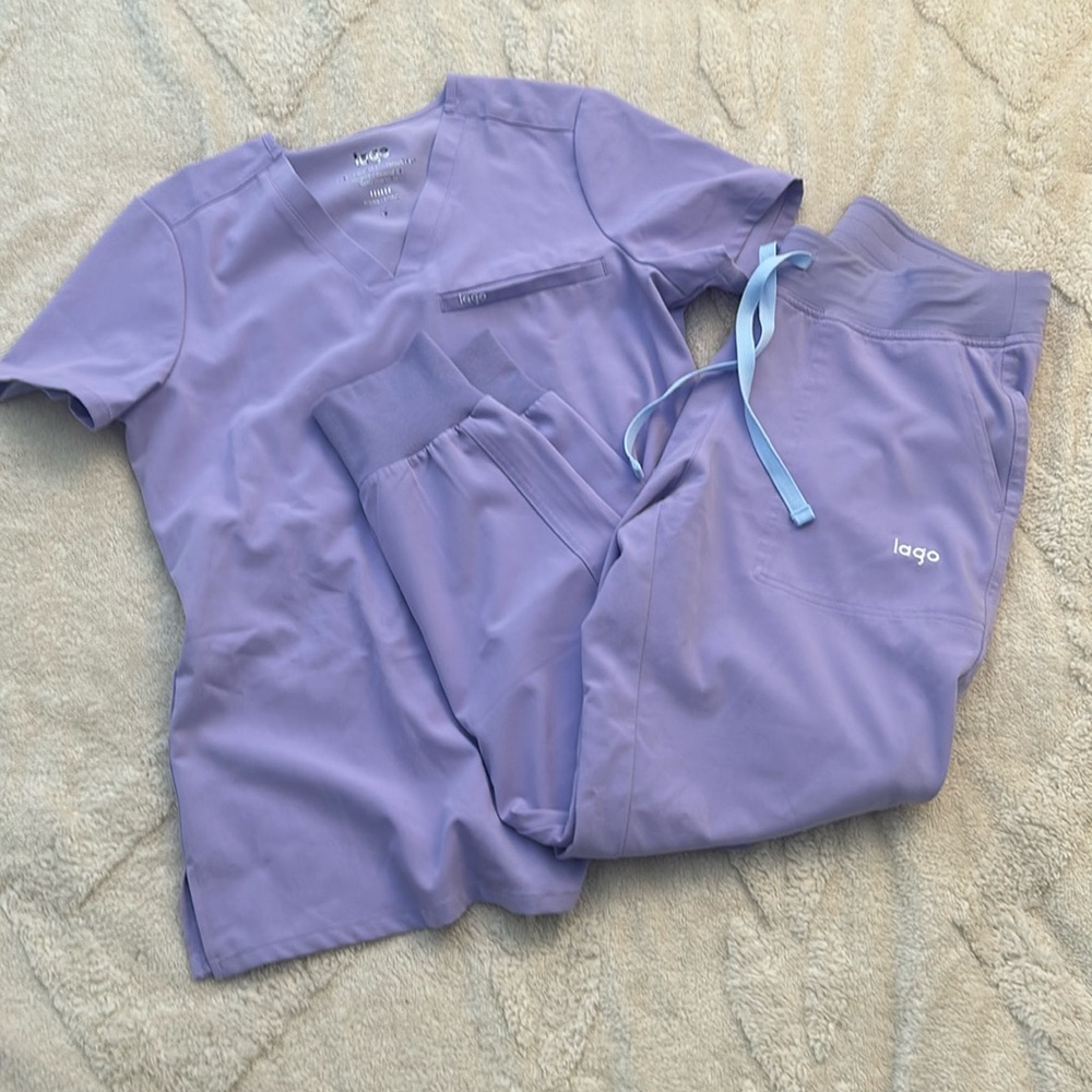 Lago Scrub Set Lavender Top X Small Bottom Small Petite